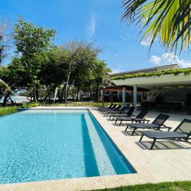 Garden View Condo 221 Marien Beach Resort Pool Access, hótel í Puerto Plata
