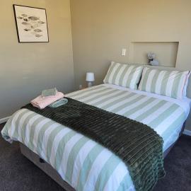 Central Blenheim Character House - Kitchen, Laundry, BBQ, Bikes