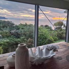 King of the Hill Coromandel, Hotel in Amodeo Bay