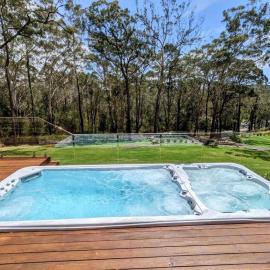 Spacious Coastal Bush Retreat-Close to Everything