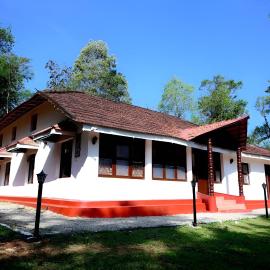 Coorg Mystere Luxury Home Stay, hotel di Madikeri
