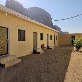 Rum Adventures Hostel – hotel w mieście Wadi Rum