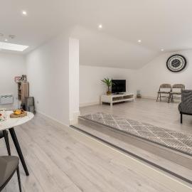 Pass the Keys Spacious and Quiet Flat in Aylesbury, hotel in Aylesbury