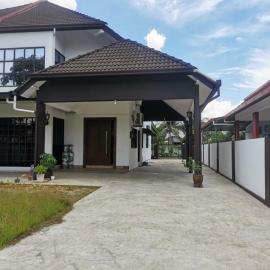 Gambir Semi-D Homestay
