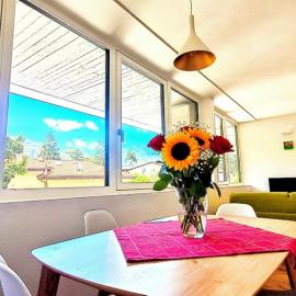 NEW Alps View Design Flat - Free Parking, Quiet, Hospital & Center