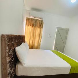 Pat Private Room, hotel din Kasane