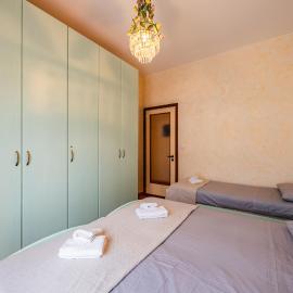 Blue Sky House, ξενοδοχείο σε Ceriale