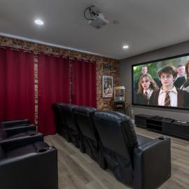 Family Friendly 6BR Home and Free EV Charger, hotel a Orlando