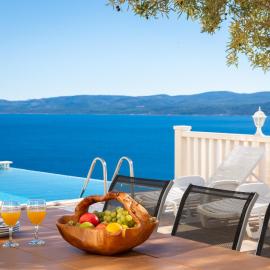 Crystal Holiday Home