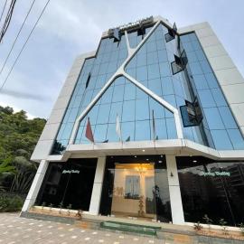 Spring Valley Hotels next Kims Hospital