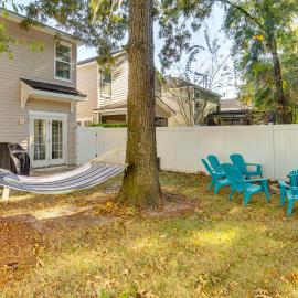 Golf, Shop + Relax: Family Bluffton Home