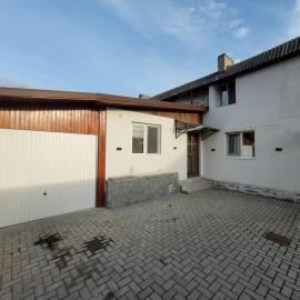Casa Lumi, hotel u gradu Petrila