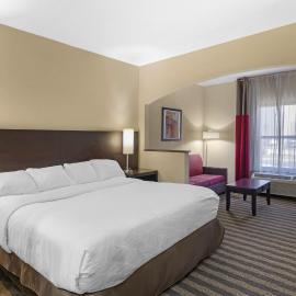 Best Western Suites near Opryland, khách sạn ở Nashville