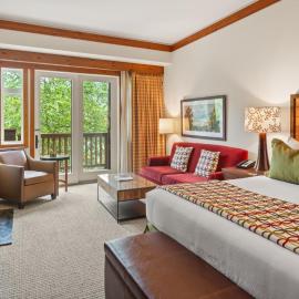 Viesnīca 1234 Lodge At Spruce Peak Ski In Ski In Ski Out King Studio By Stowe Mountain Rentals pilsētā Stova