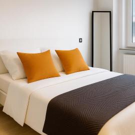City Center Cosy Three Beds
