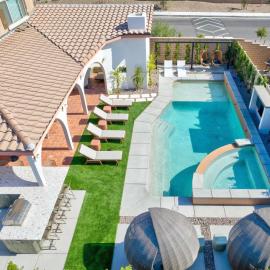 Los Arcos- Exclusive 7 br, Sleeps 19 Pool Home