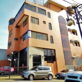 Hotel Valladolid: Heredia şehrinde bir otel