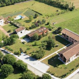 Agriturismo Domus Magna, hotel sa Povoletto