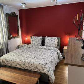Domus26 chambre Meridional, hotel in Montaigu-Vendée
