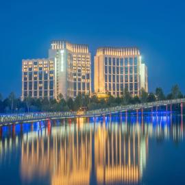 New Century Grand Hotel Zunyi, hotell i Zunyi