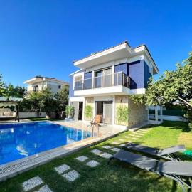 4room villa with pool in Alaçatı