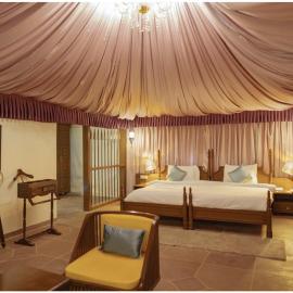 WelcomHeritage Tadoba Vanya Villas Resort & Spa, Hotel in Kolāra