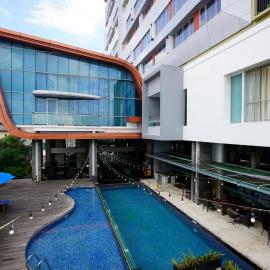 Aston Jambi Hotel & Conference Center, отель в Джамби
