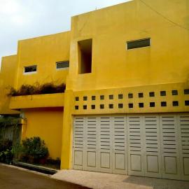 Penginapan Rumah Kuning Syariah, hotel v mestu Bogor