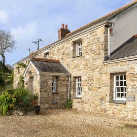 Beryas Cottage - Fireplace - Free Parking & WiFi - Pet Allowed