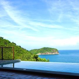 yume17 - Sea View pool Villas & 1BD, Studios: Chaloklum şehrinde bir otel
