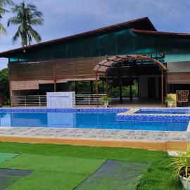 Elena Guest House & Resort, hotelli kohteessa Medellin