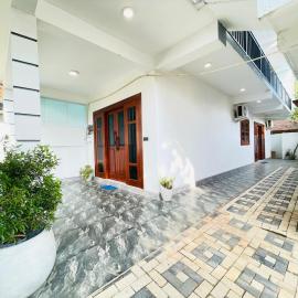 Sanu Surfing Villa, hotel a Weligama