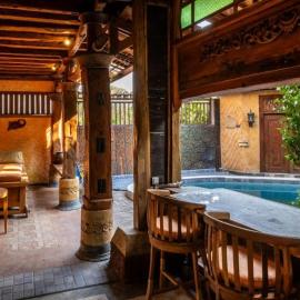 Villa Honey
