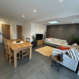 Brain Properties Limited - Contractor and Leisure Stay 4 Bedroom all ensuite house with Parking