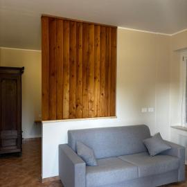 Elegante bilocale a due passi dal centro، فندق في Saluggia