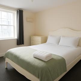 1 bed town apartment