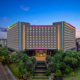 Crowne Plaza Chengdu West by IHG, hotel em Chengdu