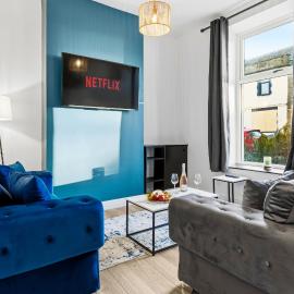 Family & Contractor Haven - Spacious 3BR, hotell sihtkohas Clayton le Moors