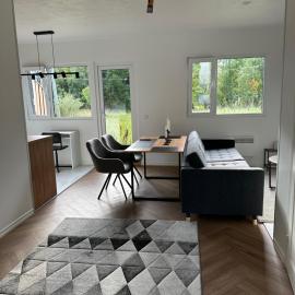 Aurora Apartament, hotel in Inari