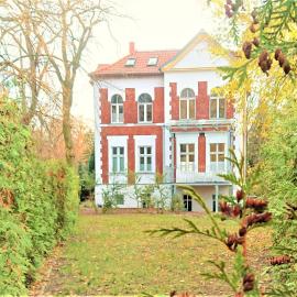 Villa Falkensee - Berlin West Design Boutique Apartments Ferienwohnung, hotel u gradu Falkenze