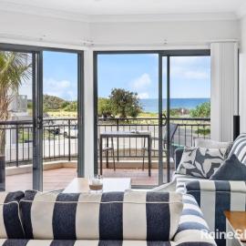 Villa 7 - The Breakers Resort, Hotel in Yamba