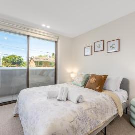 Dickson Bright 2BR Stay, ANU w Parking, WiFi
