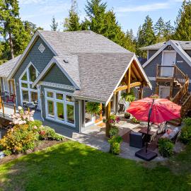 Shawnigan Suite B & B, hotel in Shawnigan Lake