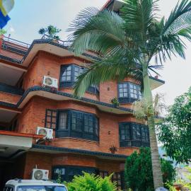 Eco Home Kathmandu, hotell i Bālāju
