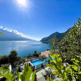 Viesnīca Centro Vacanze La Limonaia pilsētā Limone sul Garda