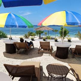Whitesands Beach Resort, Hotel in San Isidro