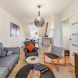 Armor beautiful renovated apartment 2 bedrooms