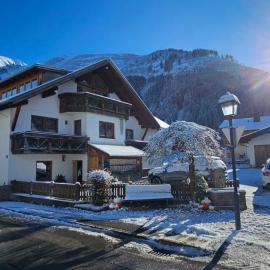 Alpenhaus Bichlbach, hotel u gradu Bihlbah