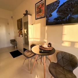 Klimatizovaný Apartmán - Hodo, hotel in Rimavská Sobota