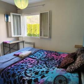 Chambre avc salle de bain chez l habitant a Montfaucon